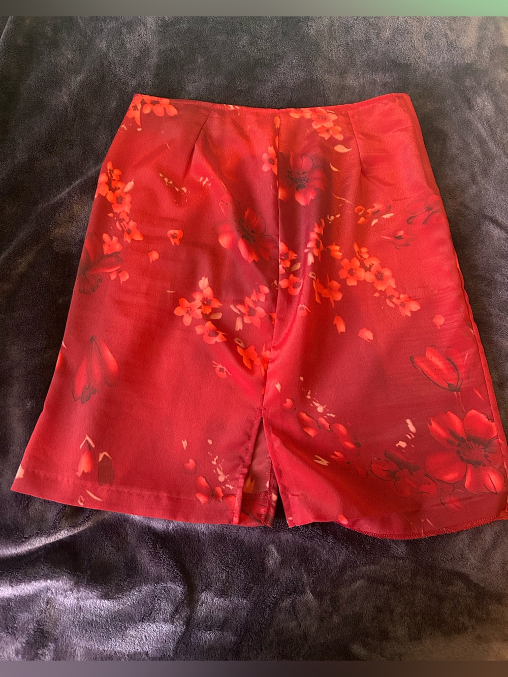 Reitmans Red Floral Skort with Front Slit